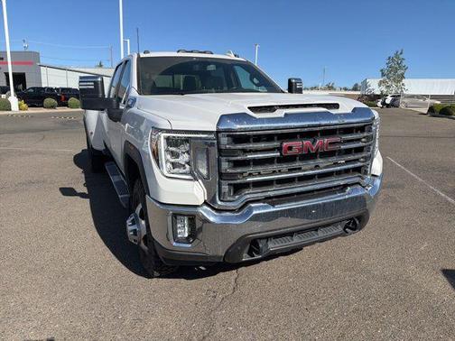 White Frost Tricoat 2023 GMC Sierra 3500 SLT
