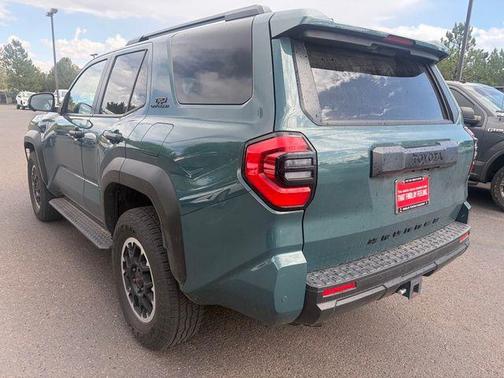 Everest 2025 Toyota 4Runner TRD Off Road Premium
