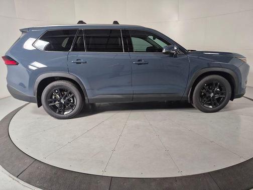 Storm Cloud 2026 Toyota Grand Highlander Platinum