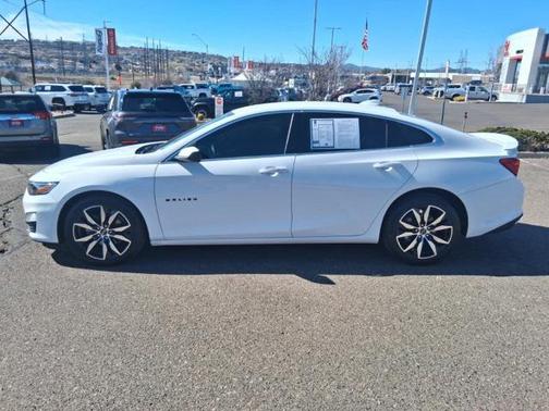 2024 Chevrolet Malibu FWD RS