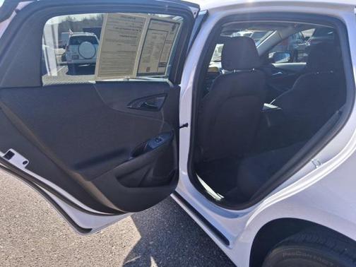 2024 Chevrolet Malibu FWD RS