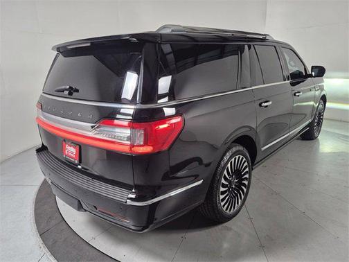 2018 Lincoln Navigator L Black Label