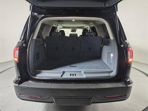2018 Lincoln Navigator L Black Label