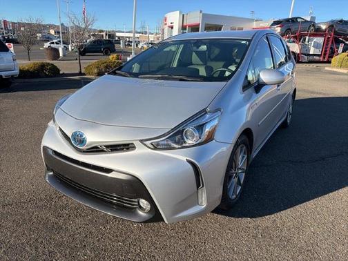 2015 Toyota Prius v Five