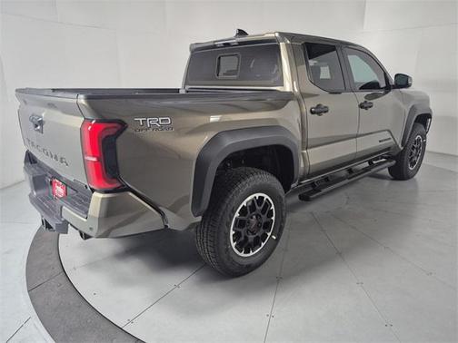 2026 Toyota Tacoma Hybrid TRD Off Road
