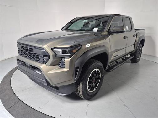 2026 Toyota Tacoma Hybrid TRD Off Road
