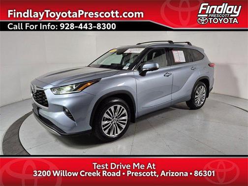 2023 Toyota Highlander Platinum