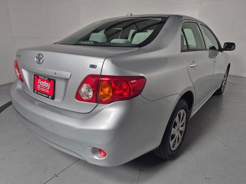 Classic Silver Metallic 2010 Toyota Corolla LE