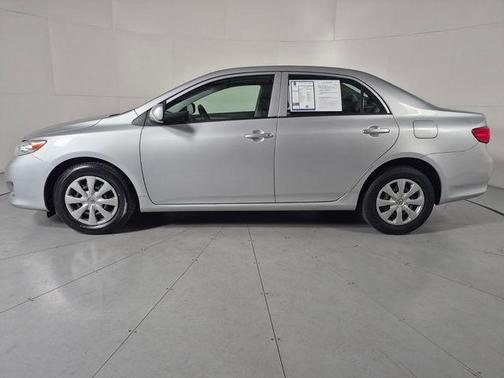 Classic Silver Metallic 2010 Toyota Corolla LE
