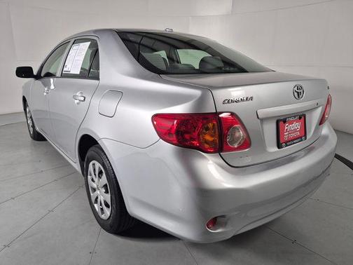 Classic Silver Metallic 2010 Toyota Corolla LE