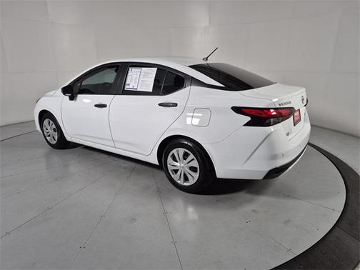 2023 Nissan Versa 1.6 S