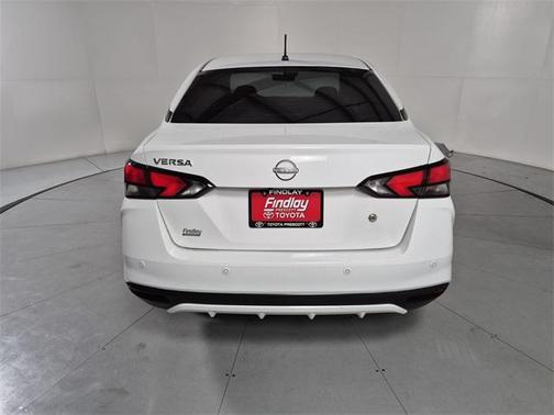 2023 Nissan Versa 1.6 S