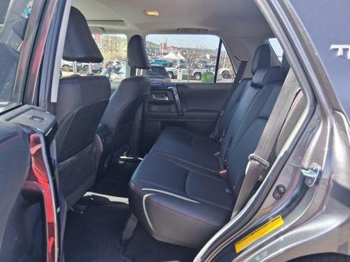 2022 Toyota 4Runner TRD Off Road Premium