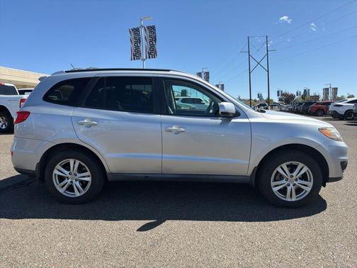 Moonstone Silver 2011 Hyundai SANTA FE SE
