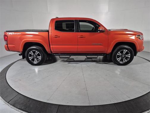 2017 Toyota Tacoma TRD Sport