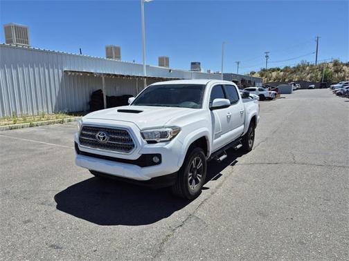 2017 Toyota Tacoma TRD Sport