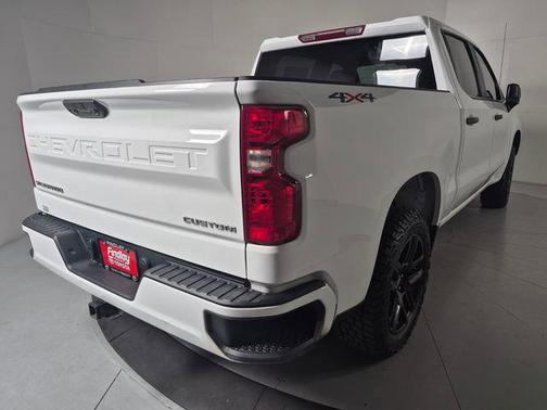 Summit White 2023 Chevrolet Silverado 1500 Custom