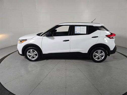 2020 Nissan Kicks S