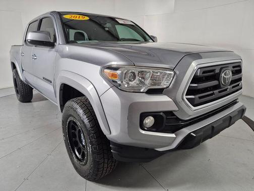 Ice Cap 2024 Toyota Tacoma SR