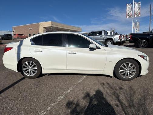 2017 INFINITI Q50 3.0T Premium