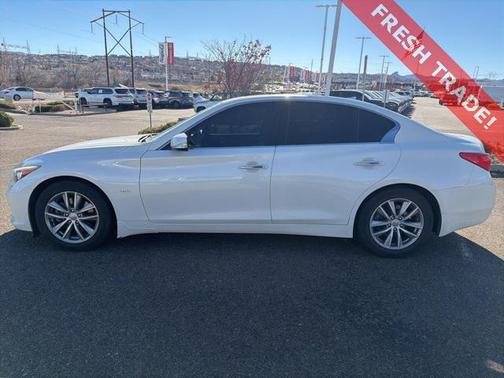 2017 INFINITI Q50 3.0T Premium