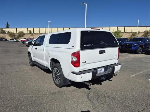 2017 Toyota Tundra SR5