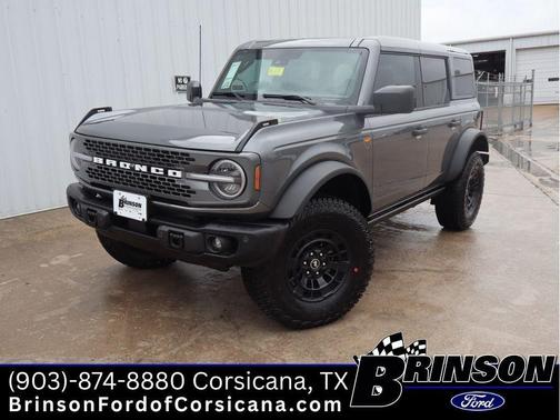Carbonized Gray Metallic 2026 Ford Bronco Badlands