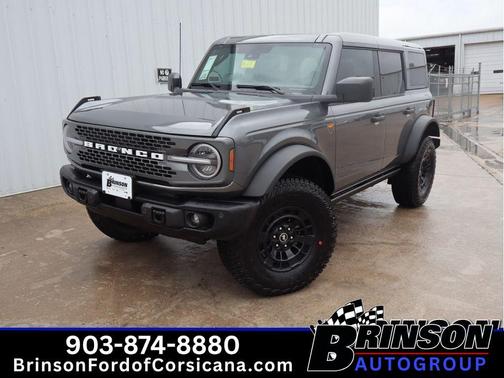 Carbonized Gray Metallic 2026 Ford Bronco Badlands