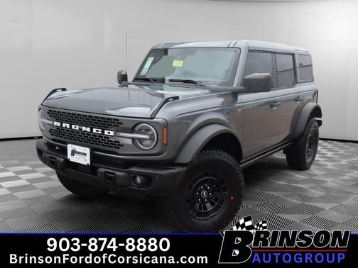 Carbonized Gray Metallic 2026 Ford Bronco Badlands