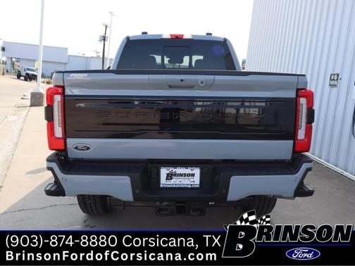 2026 Ford F-250 Platinum