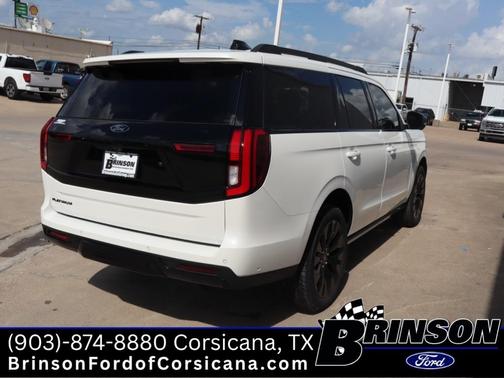 2025 Ford Expedition Platinum