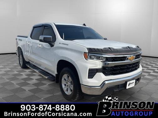 Summit White 2024 Chevrolet Silverado 1500 LT