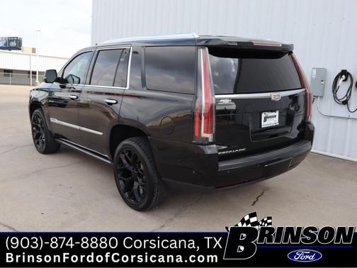 2020 Cadillac Escalade Platinum
