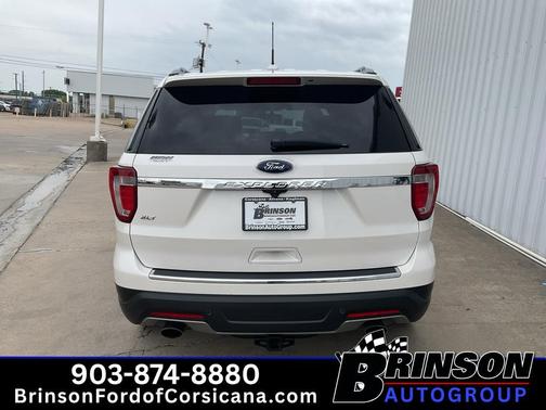 White Platinum Tri-Coat Metallic 2018 Ford Explorer XLT