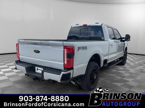 Avalanche 2026 Ford F-250 Lariat