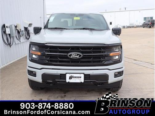 Avalanche 2026 Ford F-150 XLT