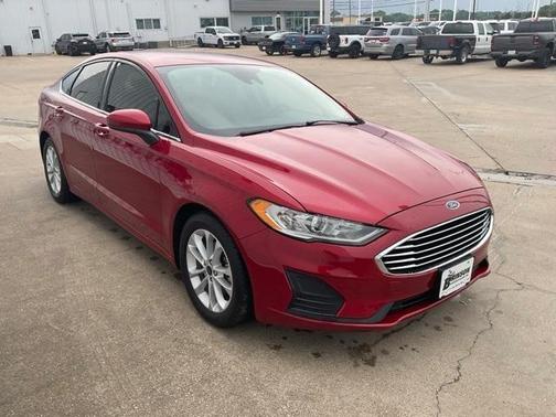 2020 Ford Fusion SE