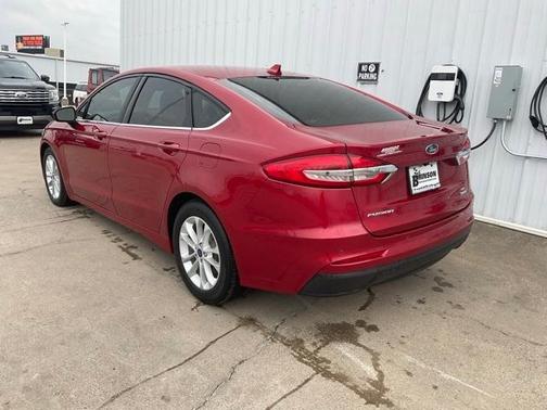 2020 Ford Fusion SE