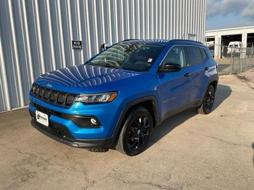 2022 Jeep Compass Latitude Lux