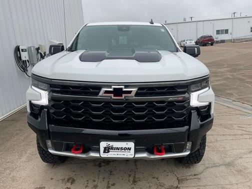 2025 Chevrolet Silverado 1500 ZR2