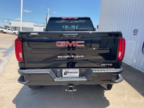 2023 GMC Sierra 2500 AT4