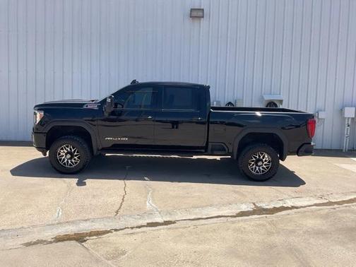 2023 GMC Sierra 2500 AT4