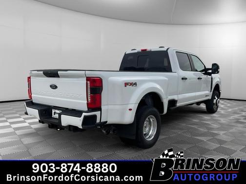 Oxford White 2026 Ford F-350 XL