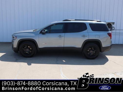 2023 GMC Acadia AT4