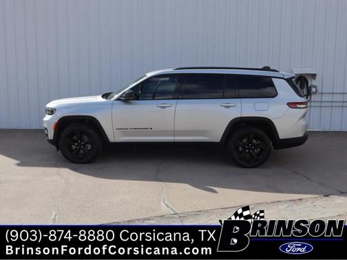 2023 Jeep Grand Cherokee L Laredo