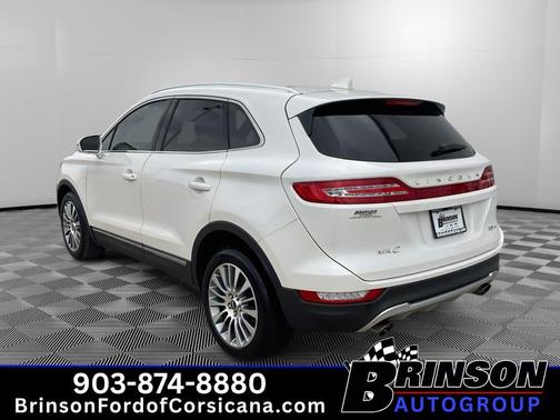 White Platinum Tri-Coat Metallic 2017 Lincoln MKC Reserve