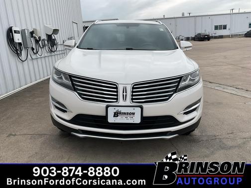 White Platinum Tri-Coat Metallic 2017 Lincoln MKC Reserve