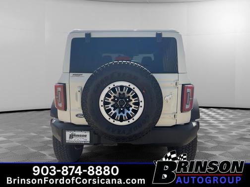 Wimbledon White 2026 Ford Bronco Outer Banks