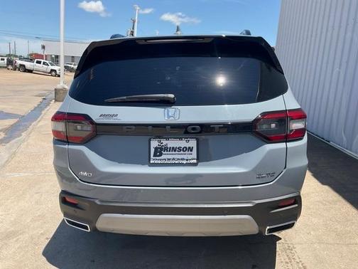 2023 Honda Pilot Elite