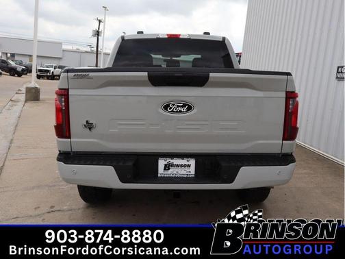 Avalanche 2026 Ford F-150 XLT